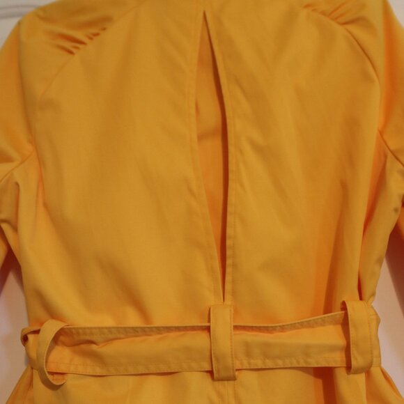 Black Rivet Sunny Yellow Trench Water Resistant Jacket Tie Belt Size Large - Picture 15 of 16